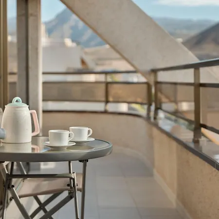 Atico Apartment *